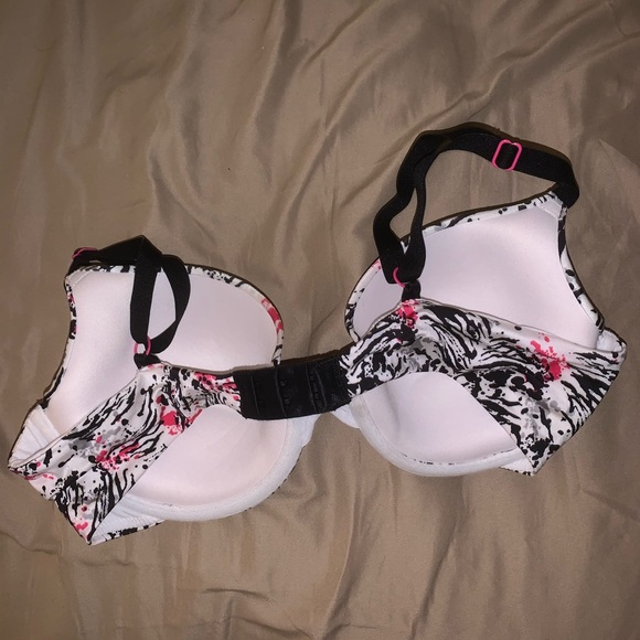 bra - Picture 3 of 3